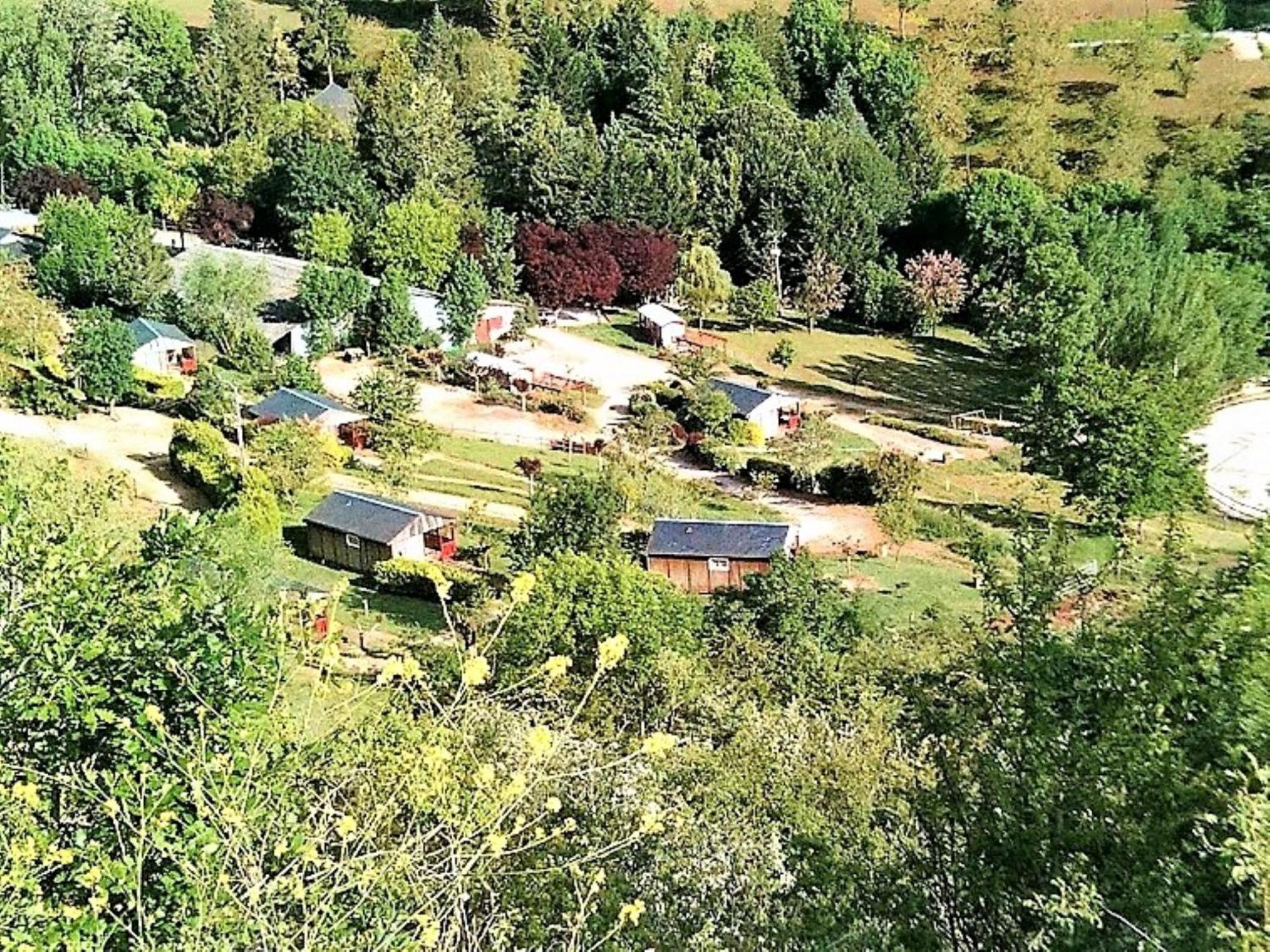 La Fregiere Chalets Clairvaux-d'Aveyron Exterior foto