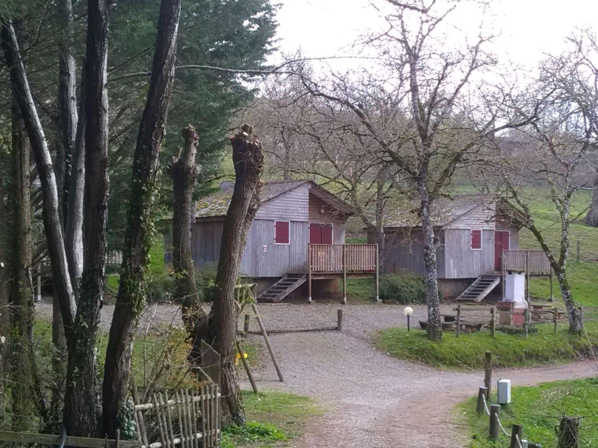 La Fregiere Chalets Clairvaux-d'Aveyron Exterior foto